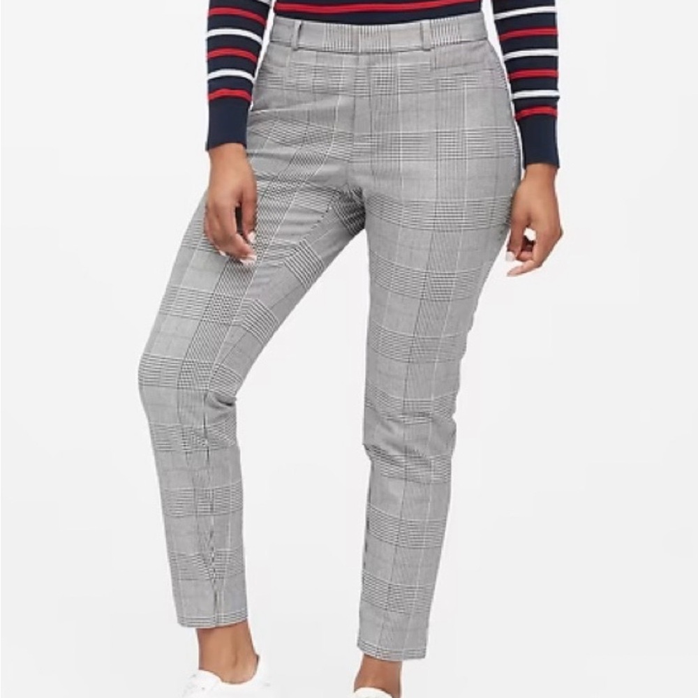 Banana Republic Gray Checkered Ankle Pants